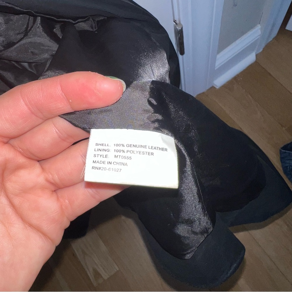 Authentic Leather Jacket - image 3